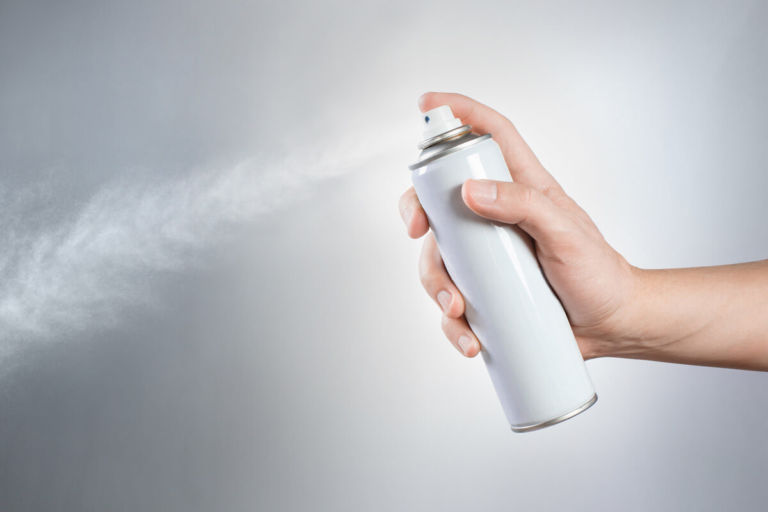 Disinfettanti spray per superfici e oggetti: perché farne uso